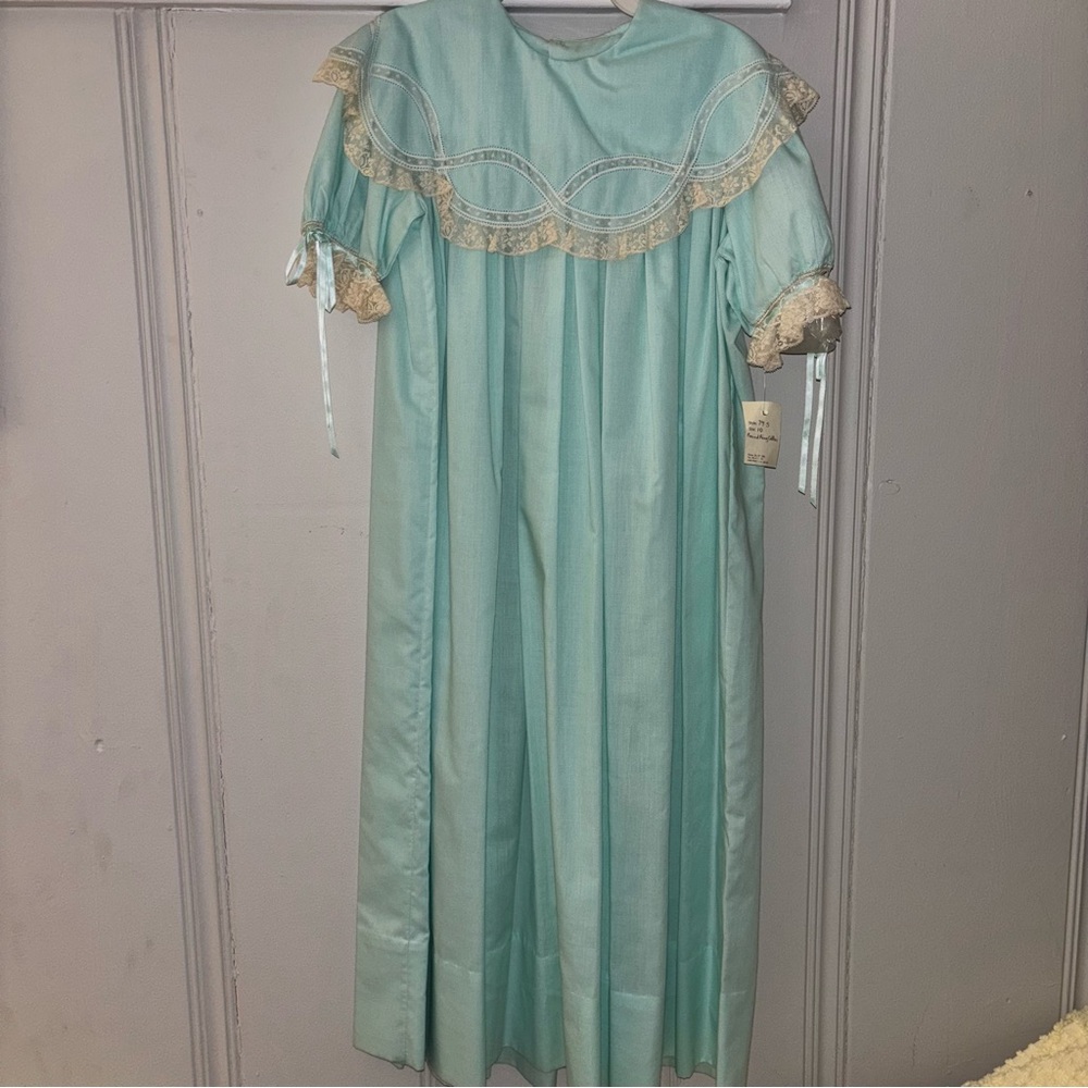 NWT Mela Wilson Heirloom Dress Seafoam Swiss ecru lace round ring collar dress